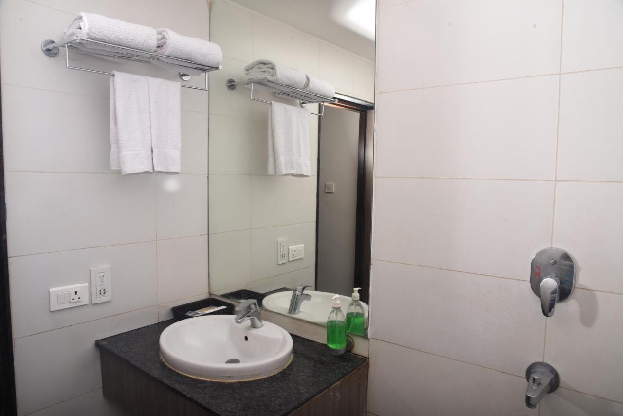 Hotel Sabareesh Park Madurai Exterior photo